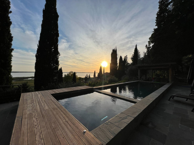Villa in vendita a Massarosa