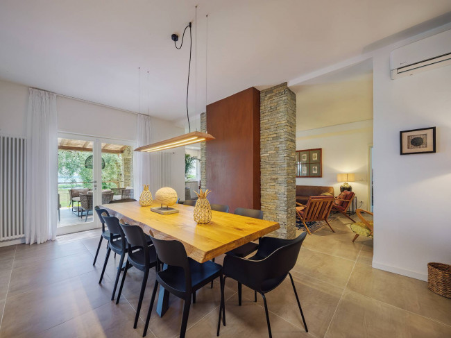 Villa in vendita a Massarosa