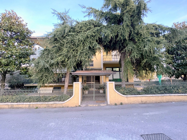 Appartamento in vendita a Gabicce Mare (PU)