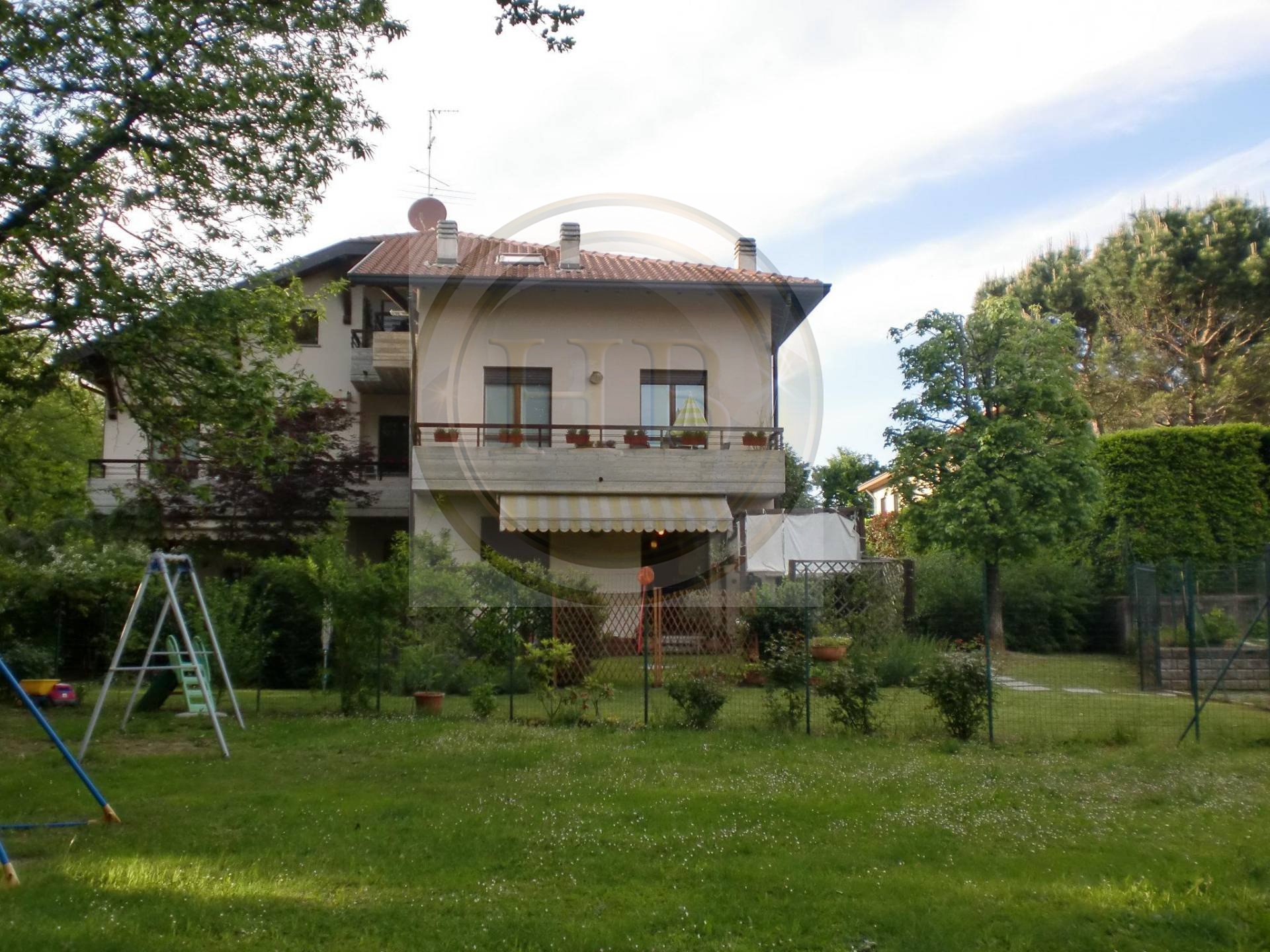 Appartamento in affitto a Albizzate