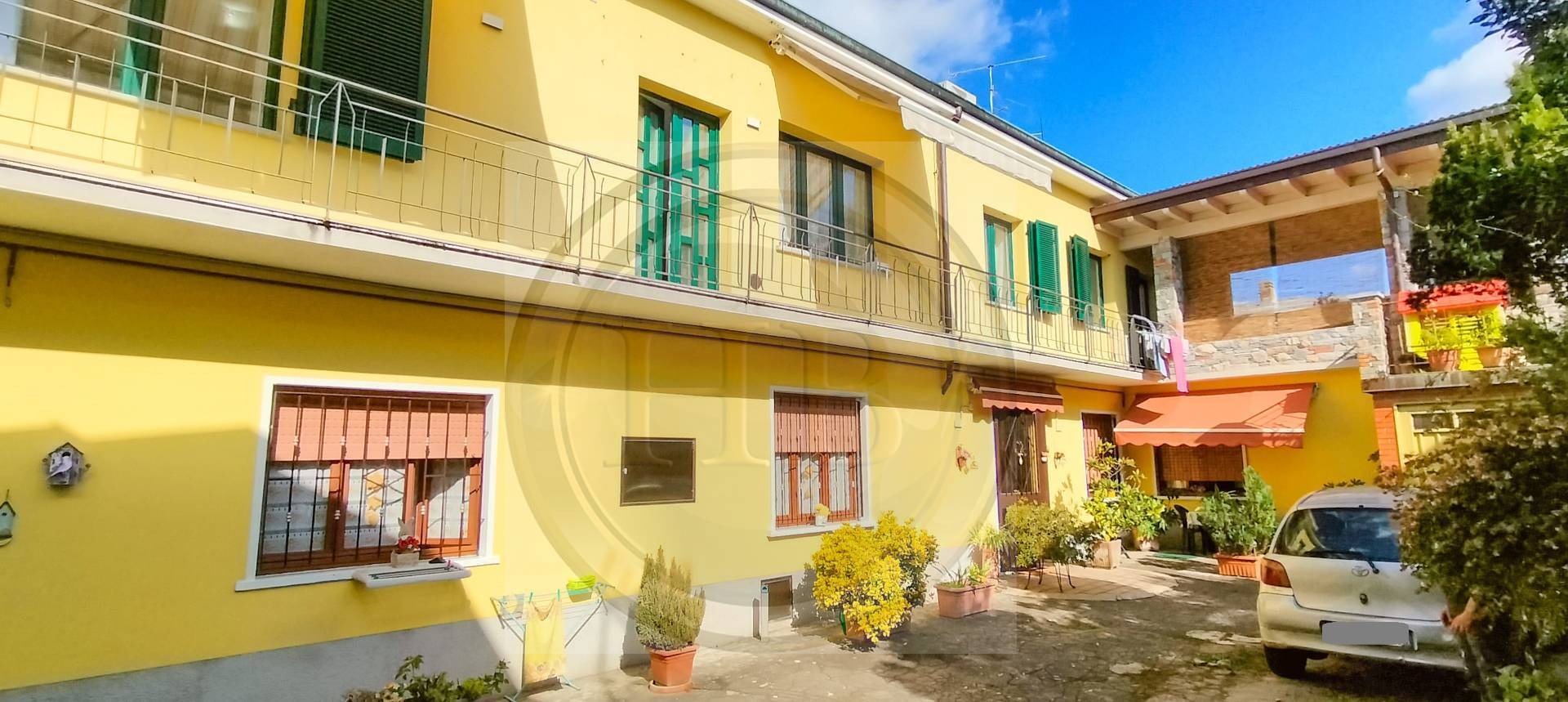 Appartamento in vendita a Cavaria con Premezzo