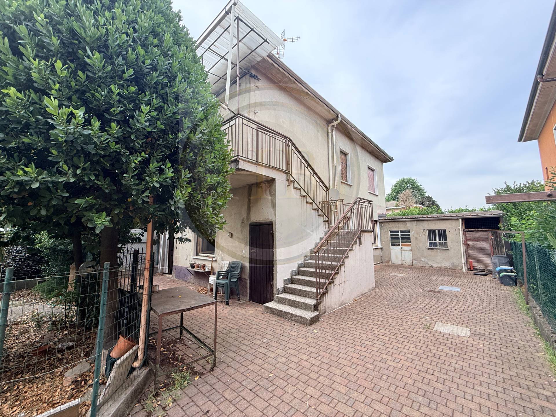 Villetta Bifamigliare in vendita a Cavaria con Premezzo