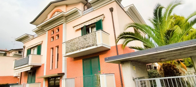 Appartamento in vendita a Carnago