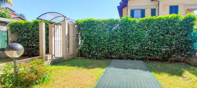 Villette a schiera in vendita a Albizzate