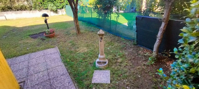 Villette a schiera in vendita a Albizzate