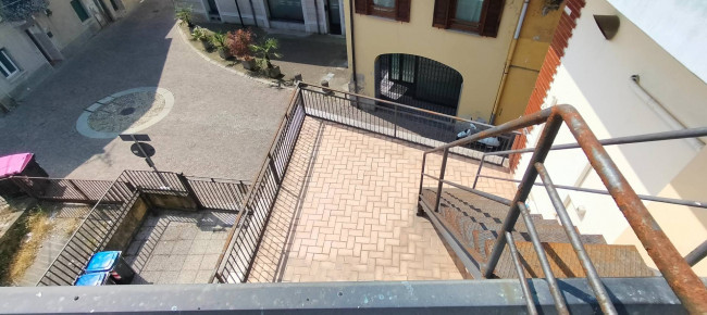 Locale commerciale in vendita a Cavaria con Premezzo