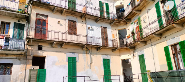 Appartamento in vendita a Jerago con Orago