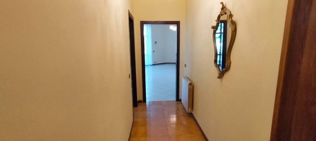 Appartamento in vendita a Jerago con Orago