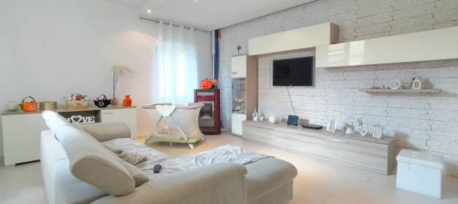 Appartamento in vendita a Cavaria con Premezzo