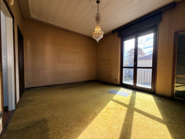 Appartamento in vendita a Cavaria con Premezzo