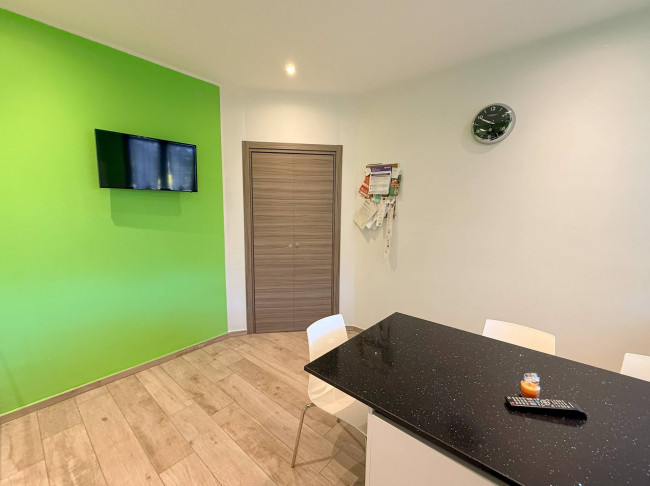 Villa in vendita a Oggiona con Santo Stefano