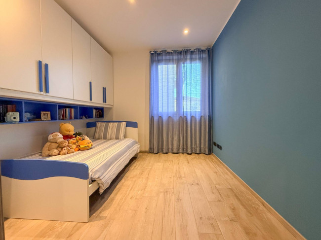 Villa in vendita a Oggiona con Santo Stefano