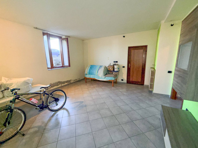 Villa in vendita a Oggiona con Santo Stefano