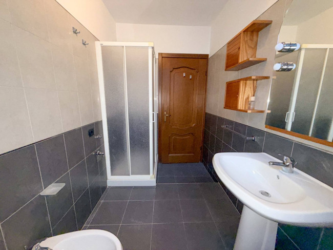 Villa in vendita a Oggiona con Santo Stefano