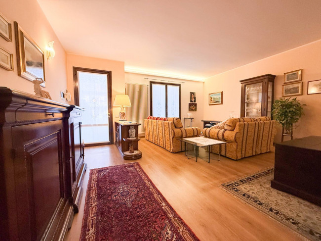 Villette a schiera in vendita a Cavaria con Premezzo