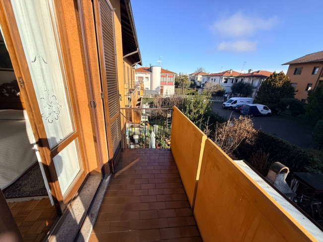 Villette a schiera in vendita a Cavaria con Premezzo