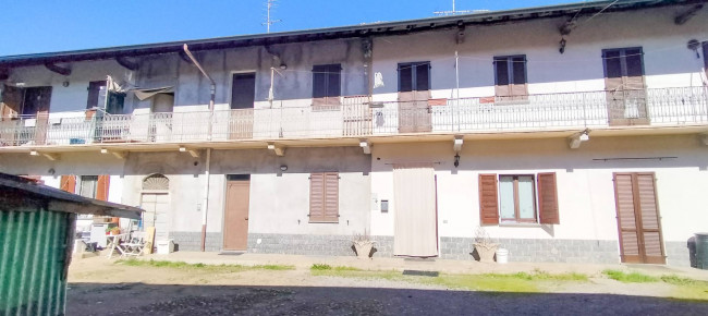 Casa Semindipendente in vendita a Gallarate
