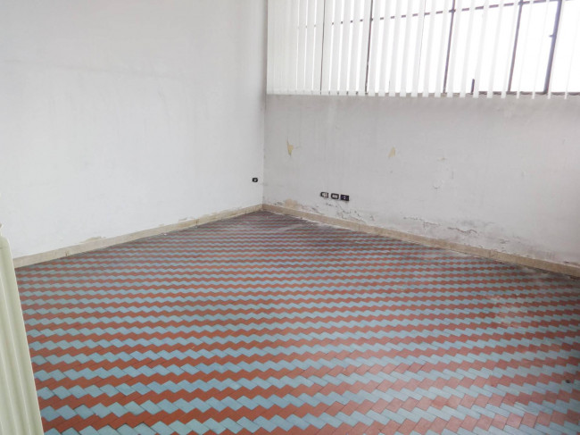 Capannone in affitto a Cavaria con Premezzo