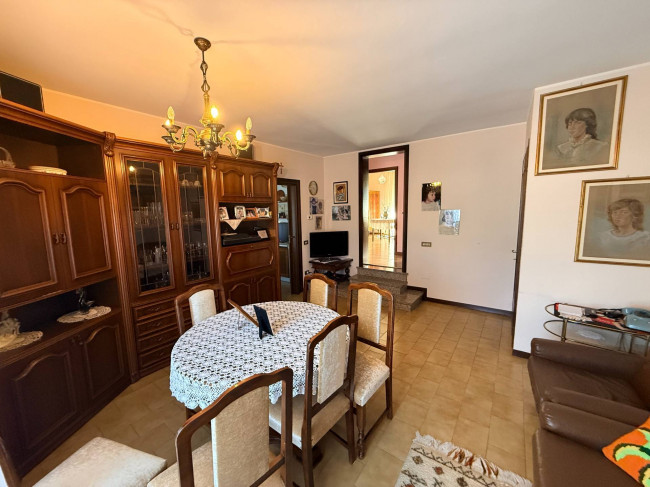 Casa singola in vendita a Cavaria con Premezzo