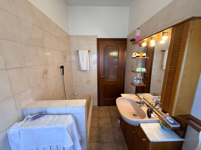 Casa singola in vendita a Cavaria con Premezzo