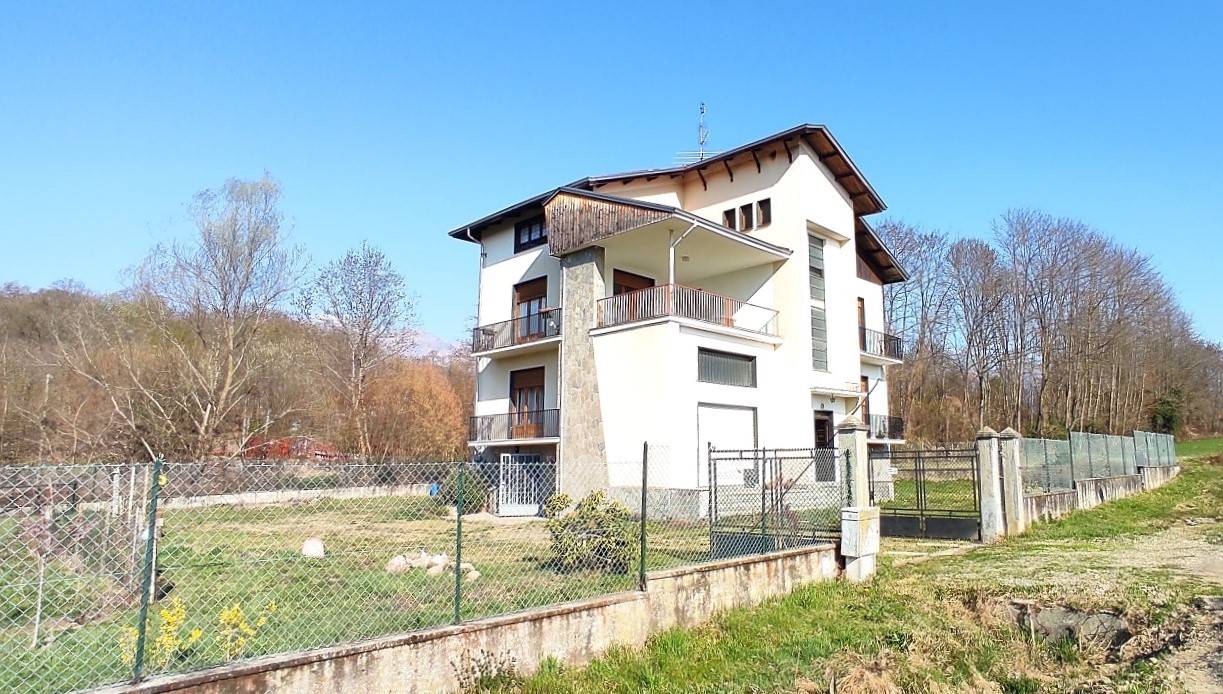 Casa bifamiliare in Vendita a Mongrando