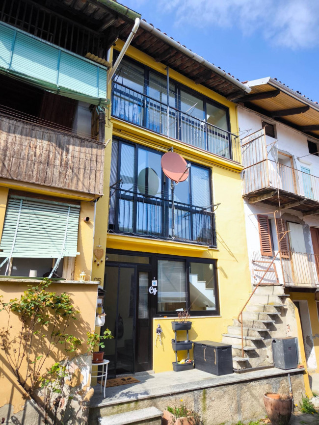 Casa di corte in Vendita a Biella