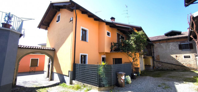 Casa semi-indipendente in Vendita a Gaglianico