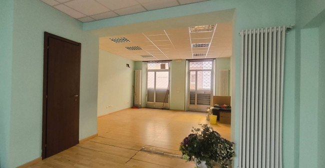 Locale commerciale in Affitto a Biella