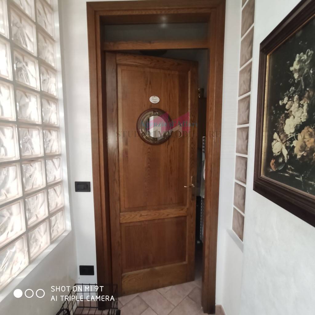 Negozio in vendita a Ostiglia (MN)