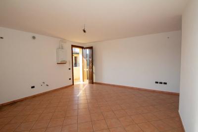 Appartamento in vendita a Melara