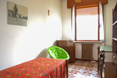 Porzione di bifamiliare in vendita a Castelnovo Bariano