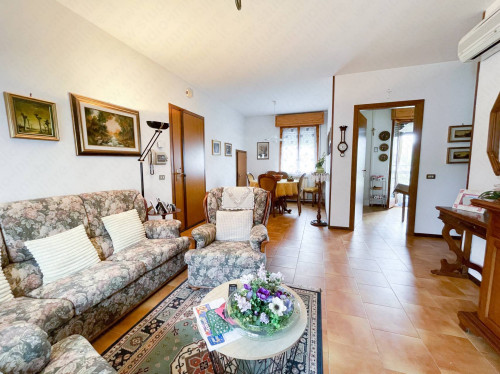 Appartamento in Vendita a Castelmassa