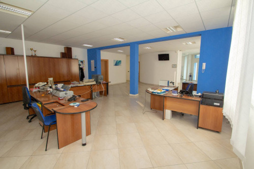 Studio/Ufficio in affitto a Castelnovo Bariano