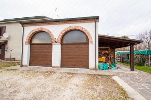 Villa Singola in vendita a Trecenta
