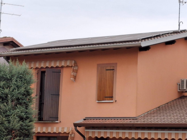 Villa in vendita a Sustinente (MN)