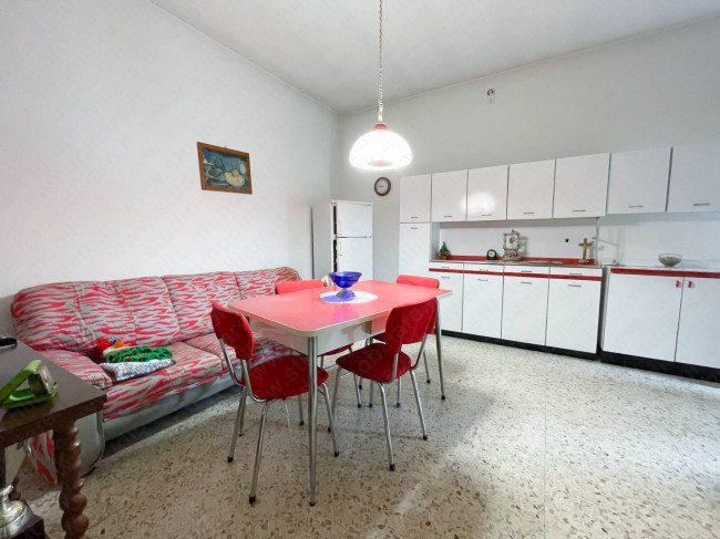 Porzione di bifamiliare in vendita a Castelmassa
