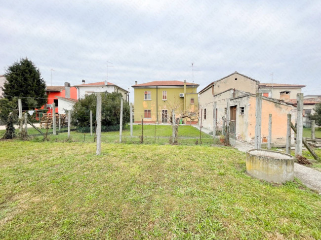 Casa singola in vendita a Ceneselli