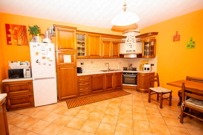 Porzione di fabbricato in vendita a Melara