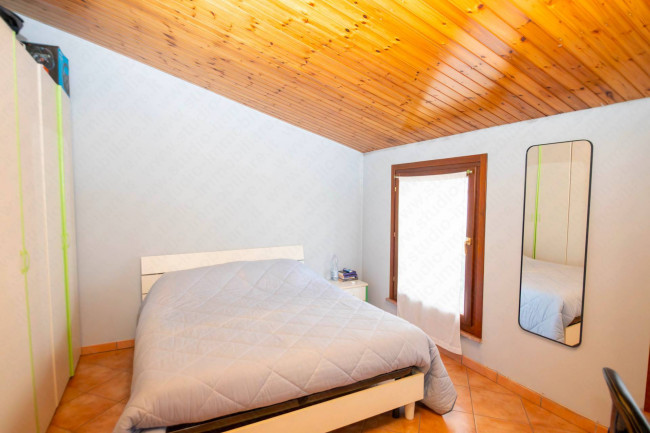 Porzione di fabbricato in vendita a Melara