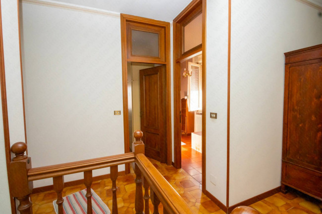 Trifamiliare in vendita a Serravalle a Po