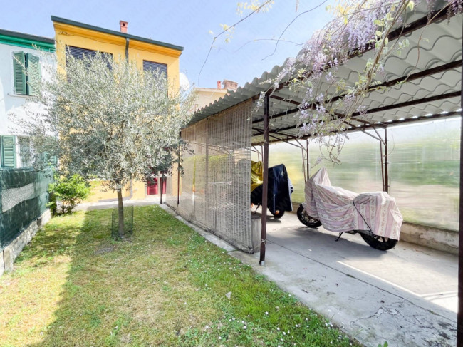 Porzione di fabbricato in vendita a Castelmassa