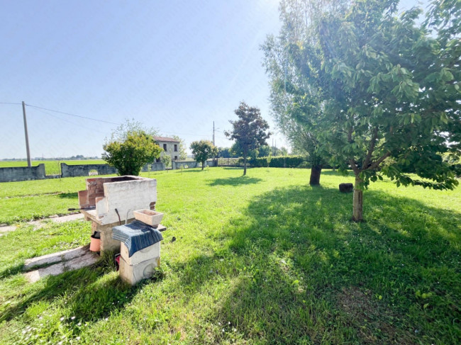 Villa Singola in vendita a Calto