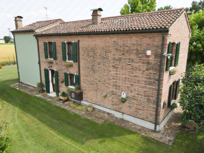 Casa in vendita a Sermide