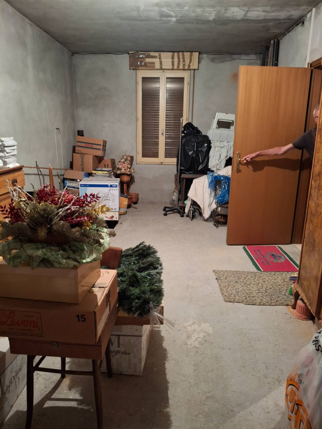 Porzione di fabbricato in vendita a Serravalle a Po
