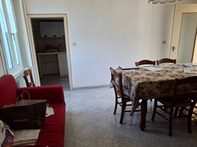 Porzione di fabbricato in vendita a Serravalle a Po