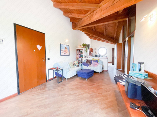 Appartamento in affitto a Ostiglia