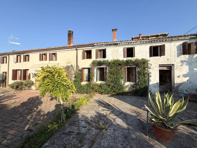 Casa singola in vendita a Bagnolo di Po