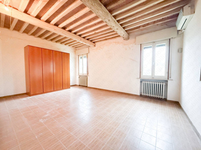 Bifamiliare in affitto a Moglia