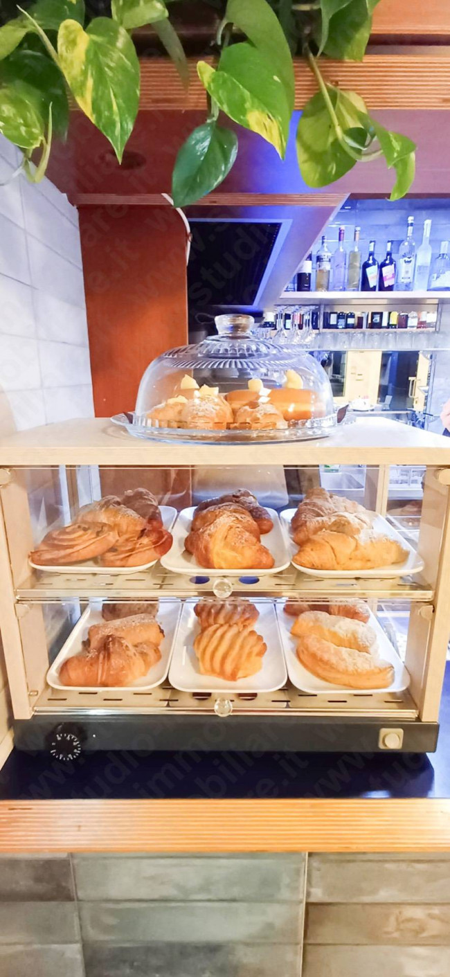 Attività commerciale in vendita a Sermide