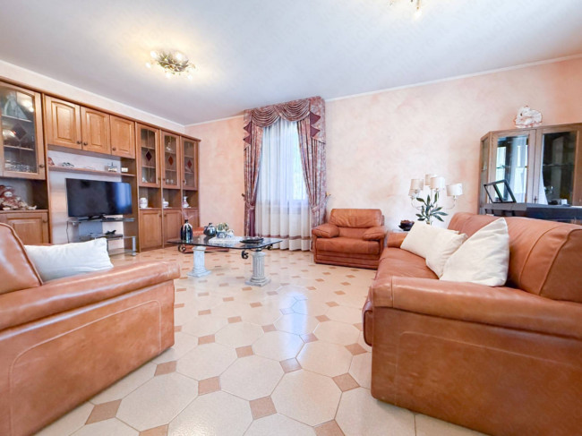 Villa Singola in vendita a Castelmassa